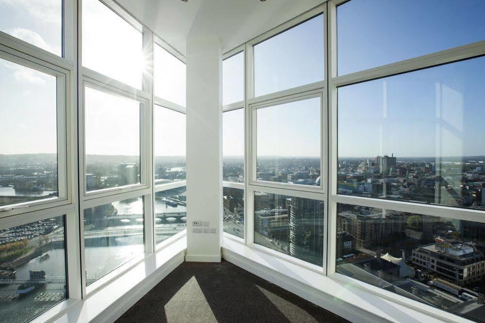 Obel Apartments By Beehosting Belfast Extérieur photo