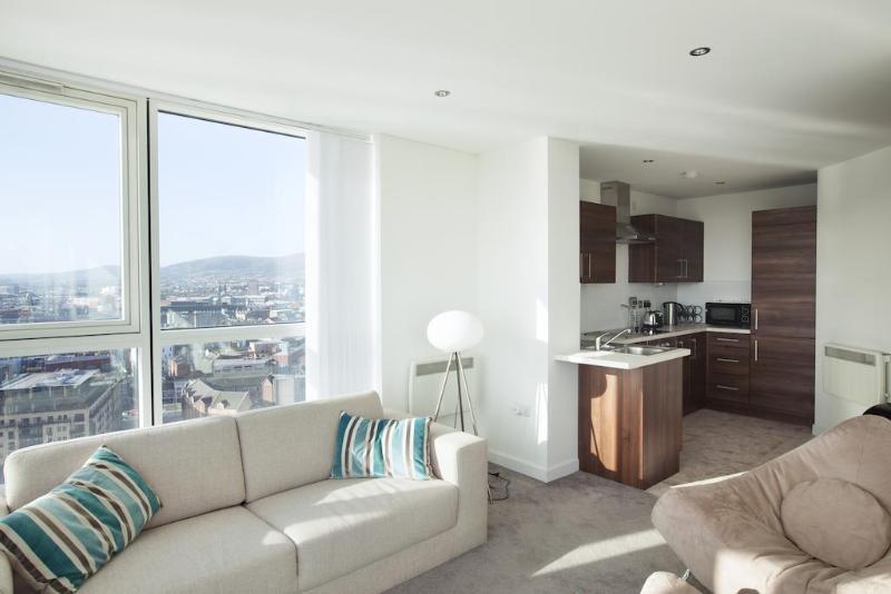 Obel Apartments By Beehosting Belfast Extérieur photo
